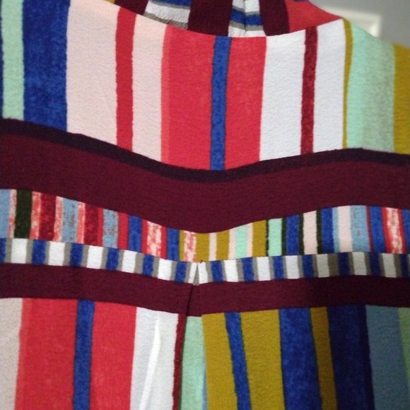 Dress - Picture 4 of 8